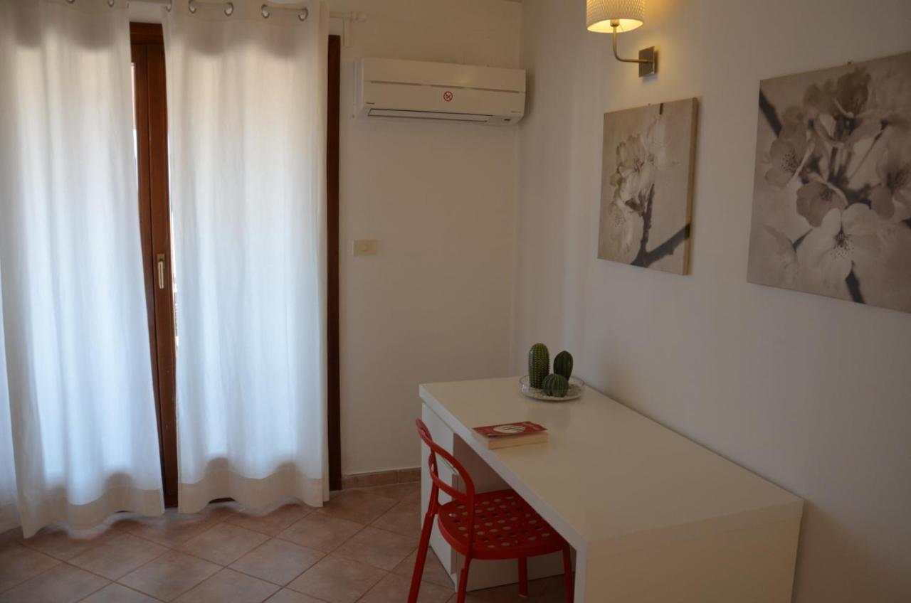 Apartamento La Dimora Delle Begonie Cefalú Exterior foto